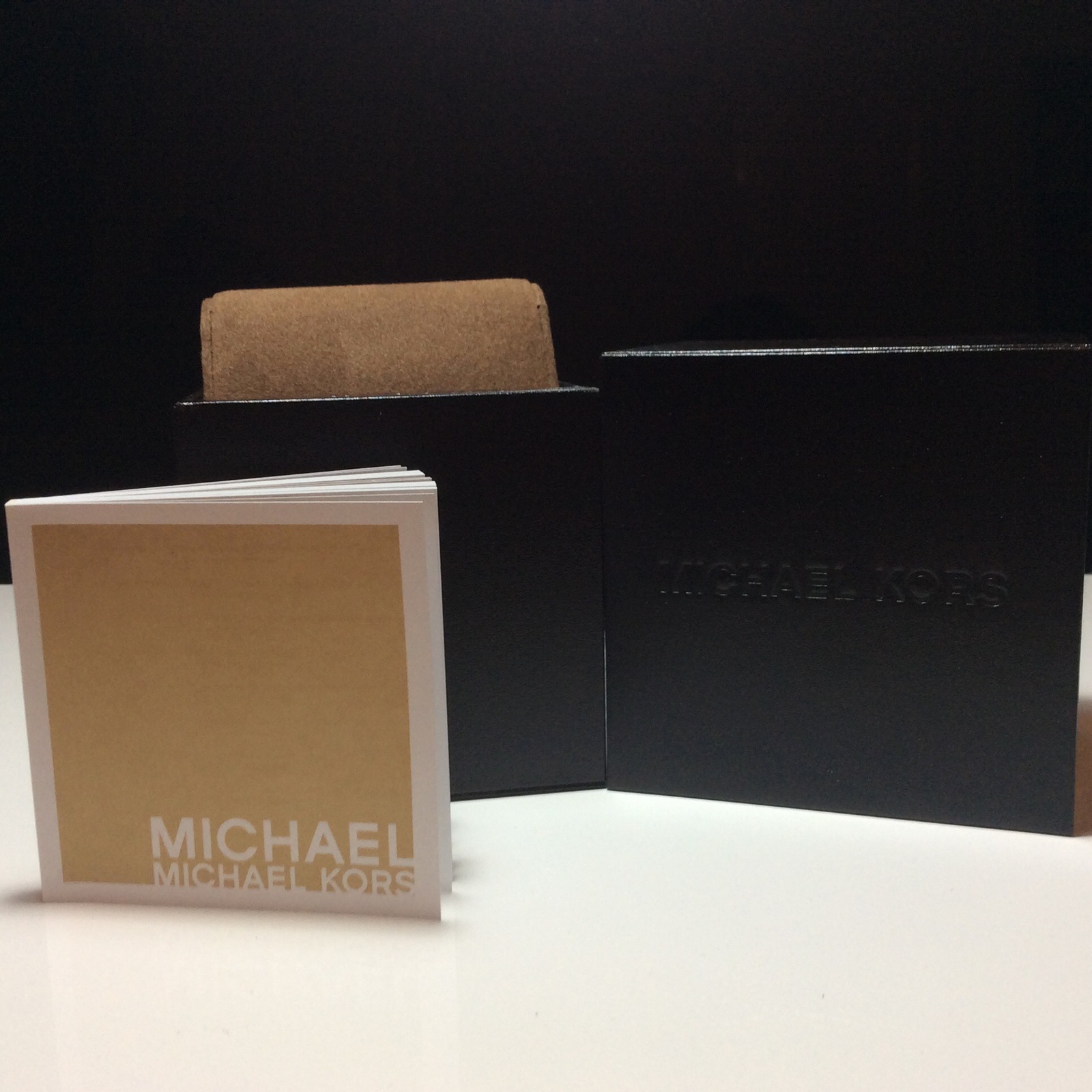 MICHAEL KORS GARNER GOLD TONE \u0026 BLACK 