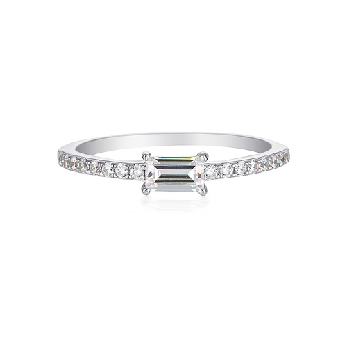 GEORGINI MIKA BAGUETTE RING